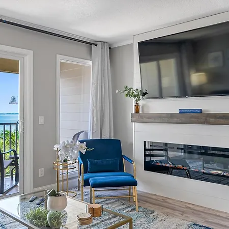 Wake Up To The Ocean Breeze - Enjoy Amazing Views Villa